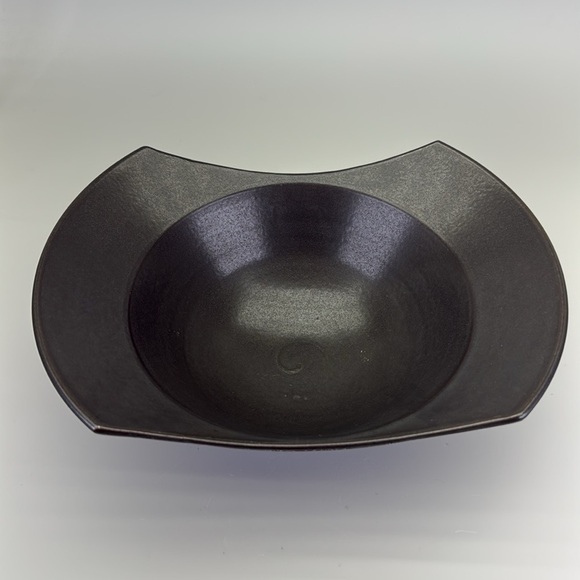 Paddy McNeely Black Matte Abstract Bowl - Picture 2 of 10